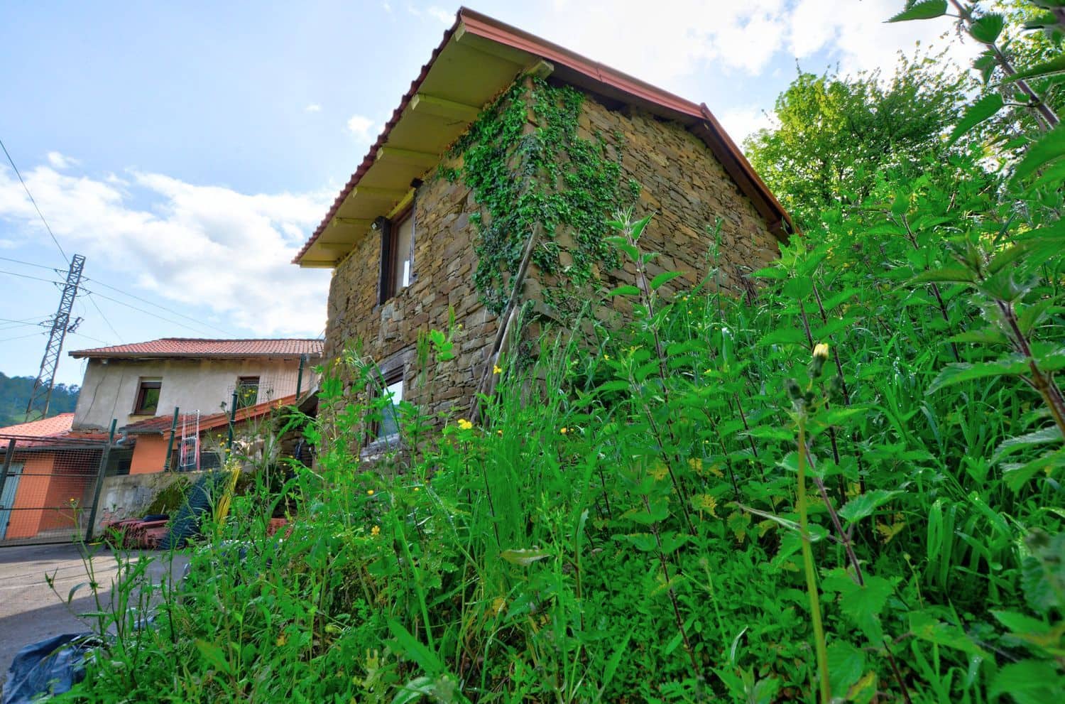 2 soveværelse Finca/Landehus til salg i San Martin del Rey Aurelio med garage - € 150.000 (Ref: 8988107)