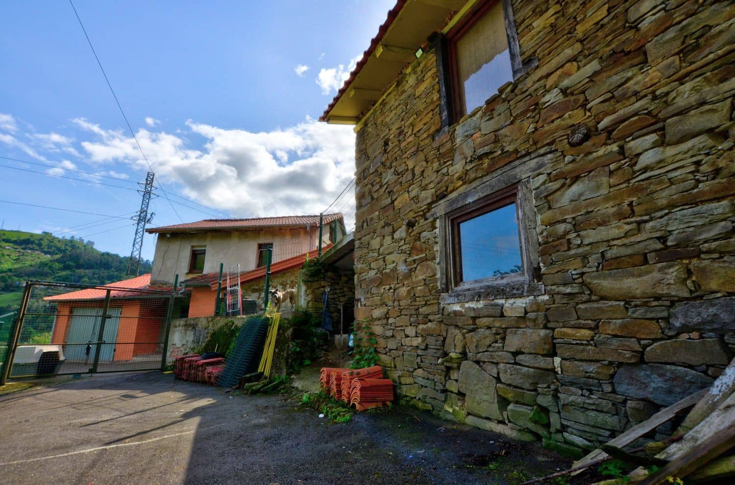 2 soveværelse Finca/Landehus til salg i San Martin del Rey Aurelio med garage - € 150.000 (Ref: 8988107)