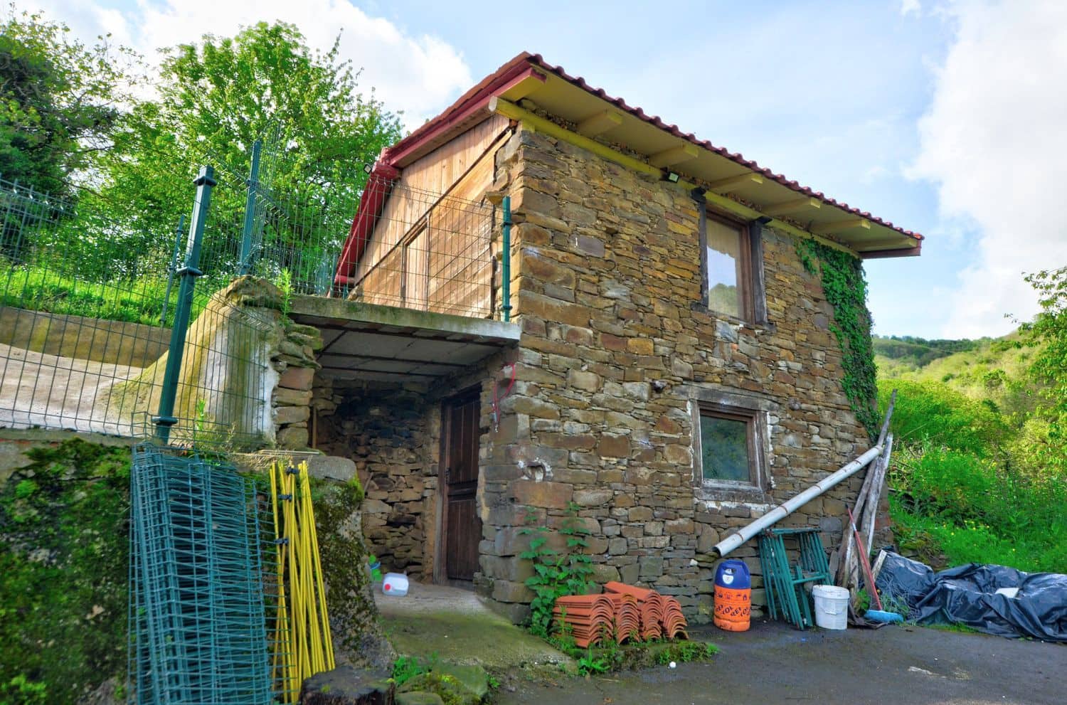 2 soveværelse Finca/Landehus til salg i San Martin del Rey Aurelio med garage - € 150.000 (Ref: 8988107)