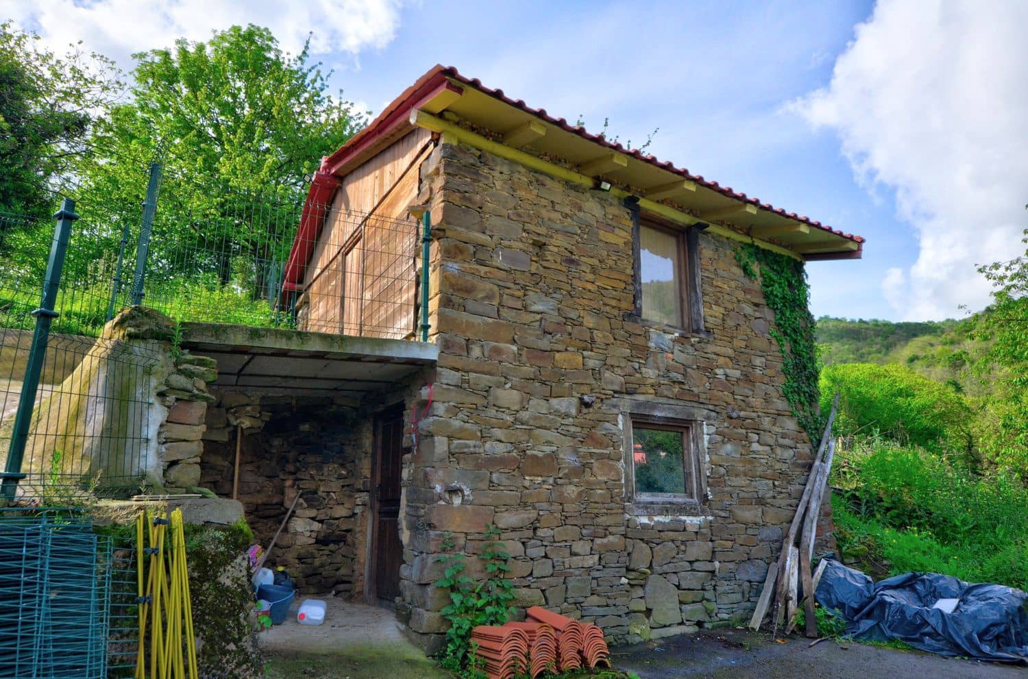 2 soveværelse Finca/Landehus til salg i San Martin del Rey Aurelio med garage - € 150.000 (Ref: 8988107)