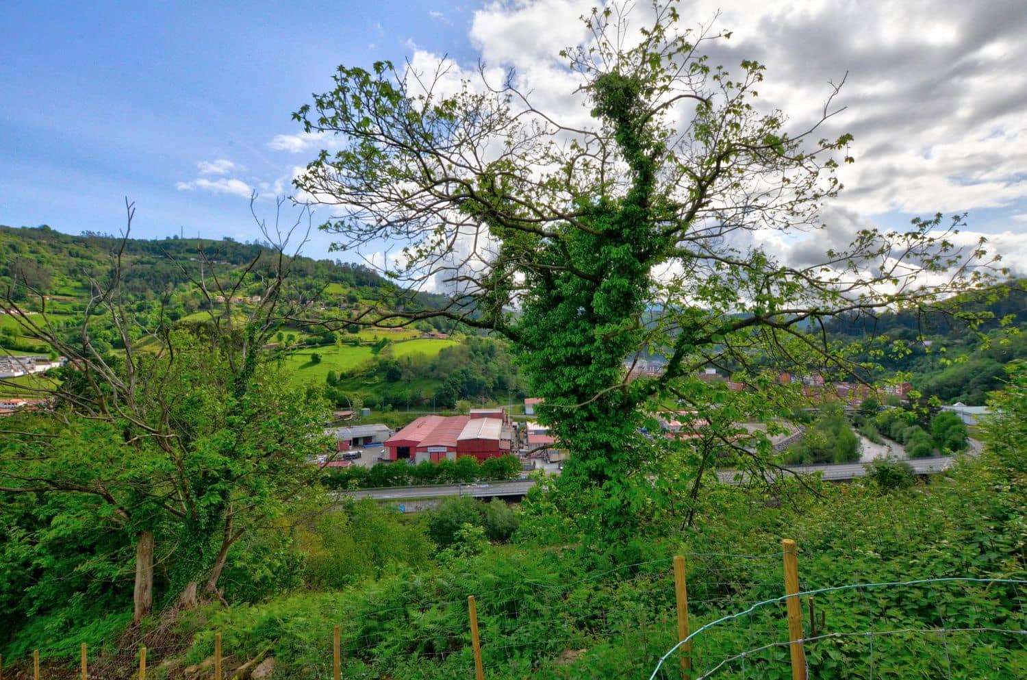 2 soveværelse Finca/Landehus til salg i San Martin del Rey Aurelio med garage - € 150.000 (Ref: 8988107)