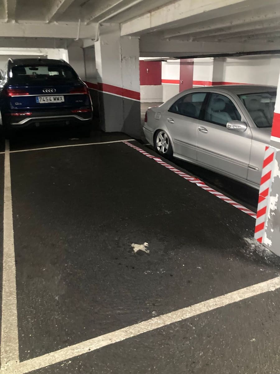 Garage til salg i Oviedo - € 20.500 (Ref: 8991942)