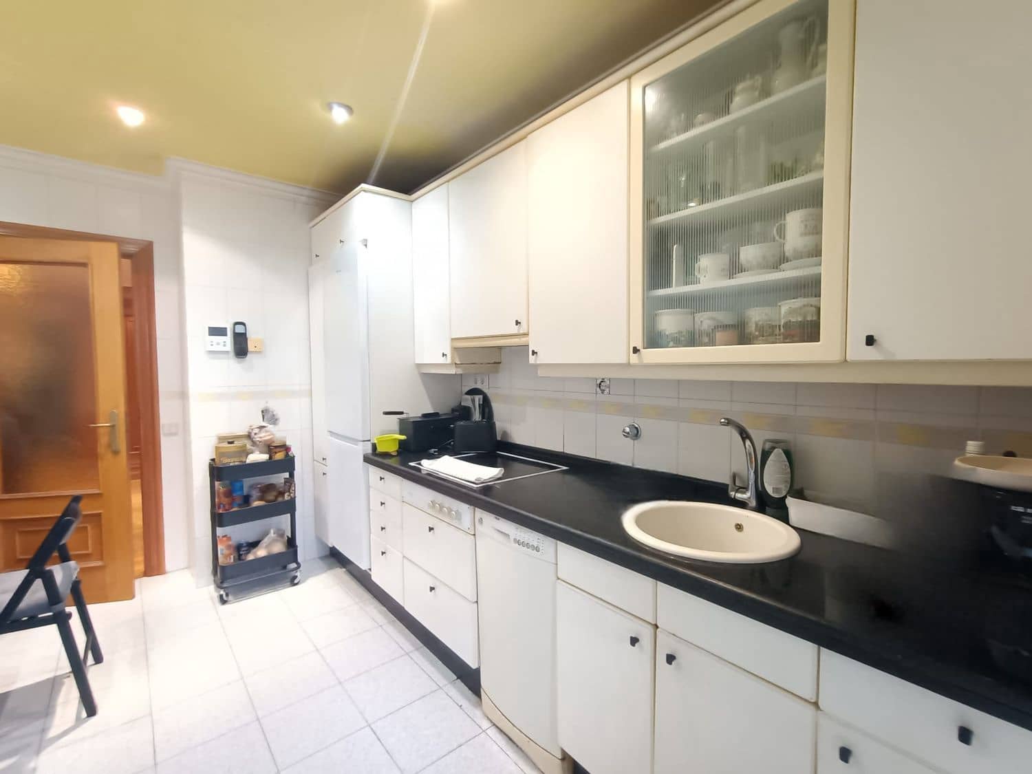 4 soveværelse Lejlighed til salg i Oviedo med garage - € 437.000 (Ref: 9002743)