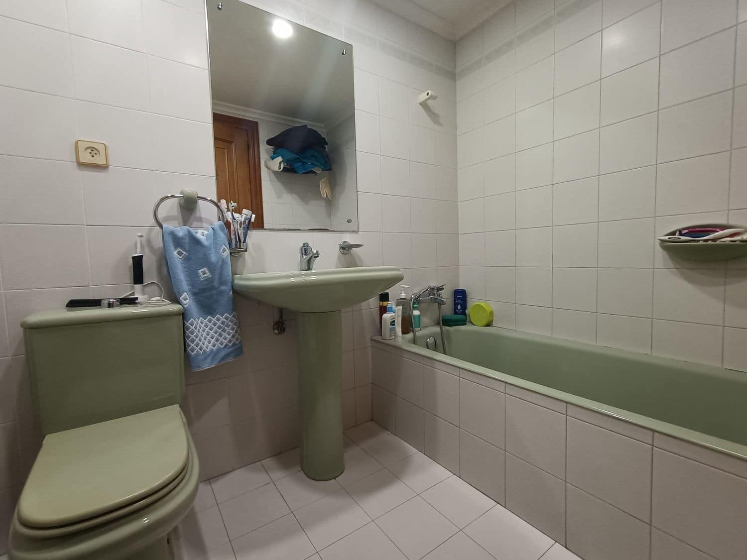 4 soveværelse Lejlighed til salg i Oviedo med garage - € 437.000 (Ref: 9002743)