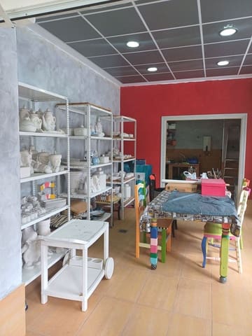 Erhverv til salg i Llanera - € 60.500 (Ref: 9006869)