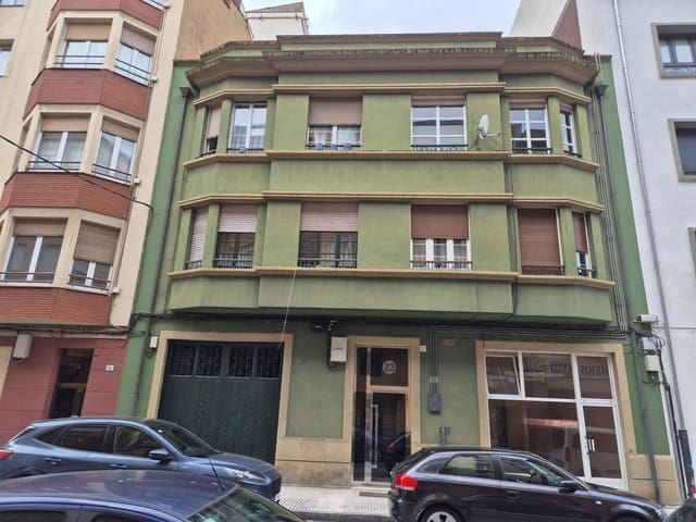 Kommersiell att hyra i Centro Urbano, Gijón - 575 € (Ref: 9016854)