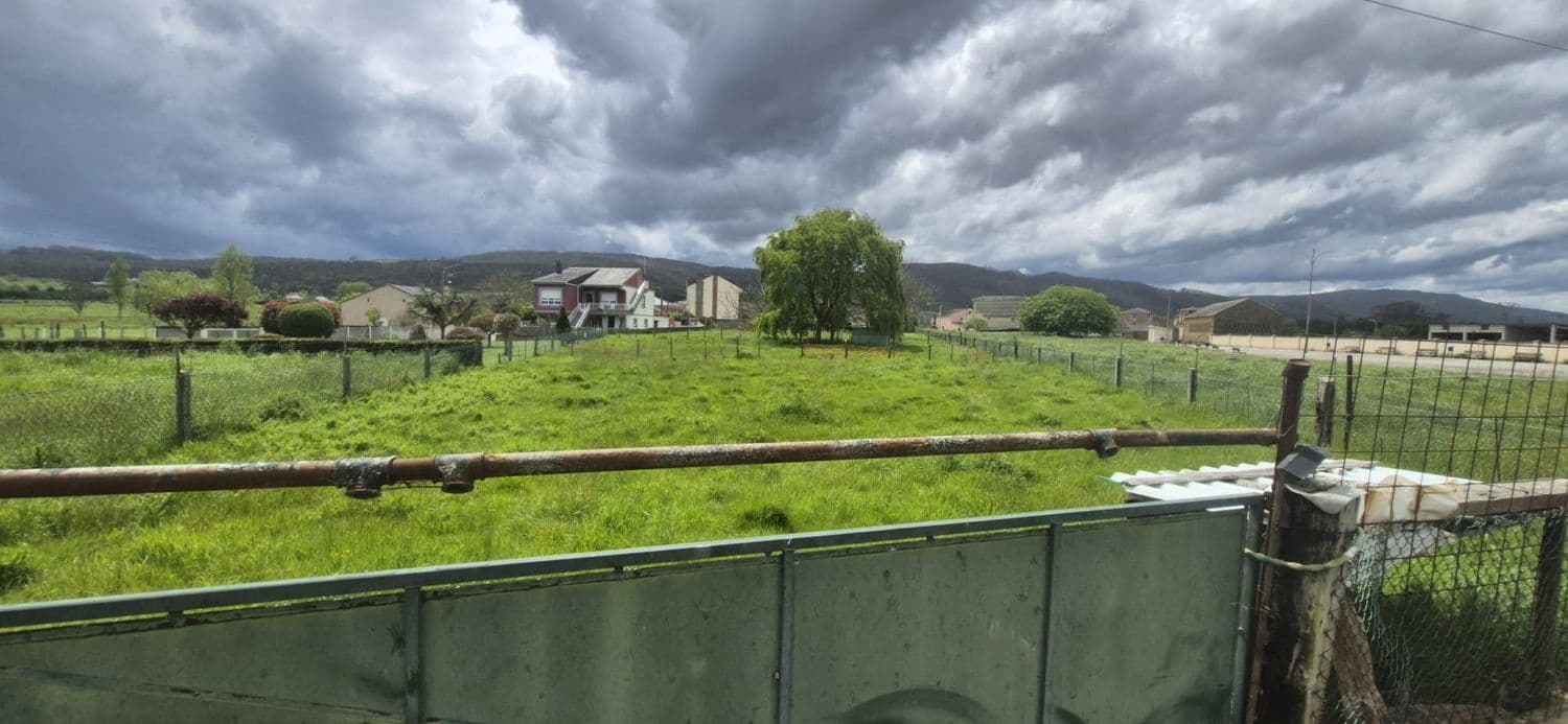 Grunde uden byggetilladelser til salg i Ribadeo - € 125.000 (Ref: 9016856)