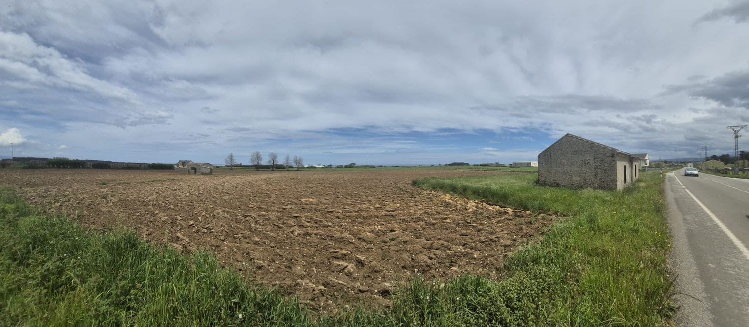 Grunde uden byggetilladelser til salg i Ribadeo - € 125.000 (Ref: 9016856)