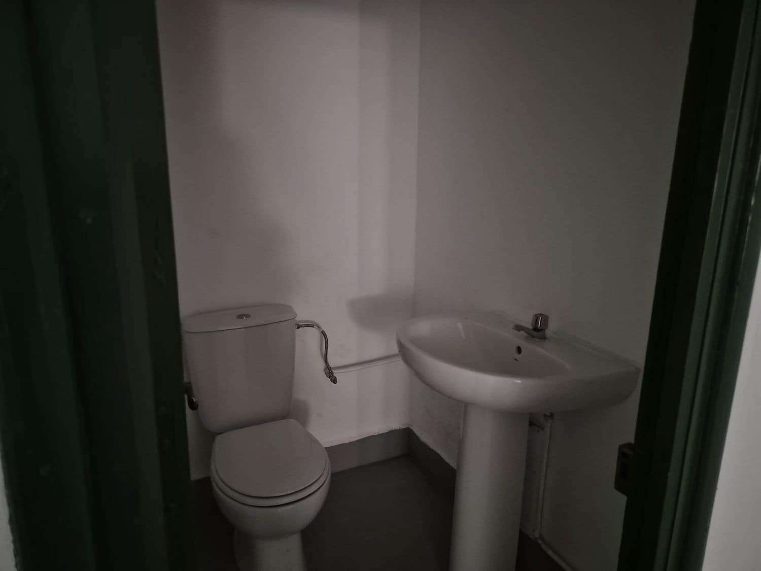 Erhverv til leje i Gijon - € 600 (Ref: 9016857)