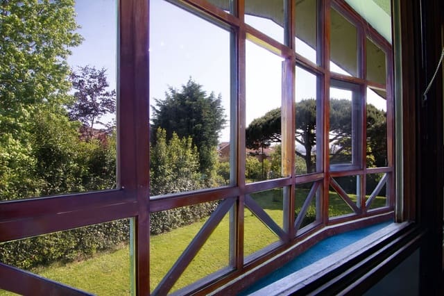 5 Zimmer Villa zu verkaufen in Gijón mit Garage - 599.500 € (Ref: 9016858)