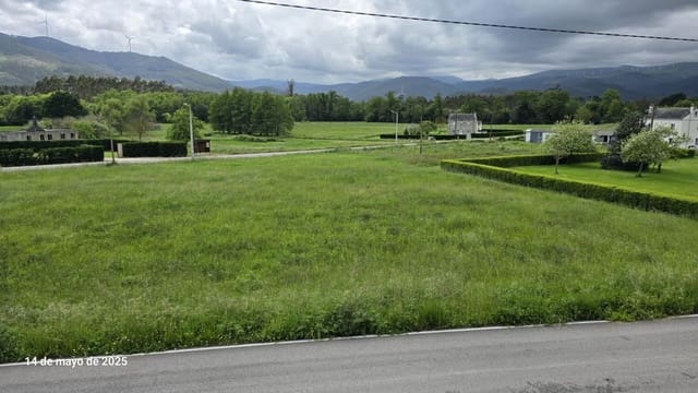 Undeveloped Land for sale in Alfoz - € 85,000 (Ref: 9022948)