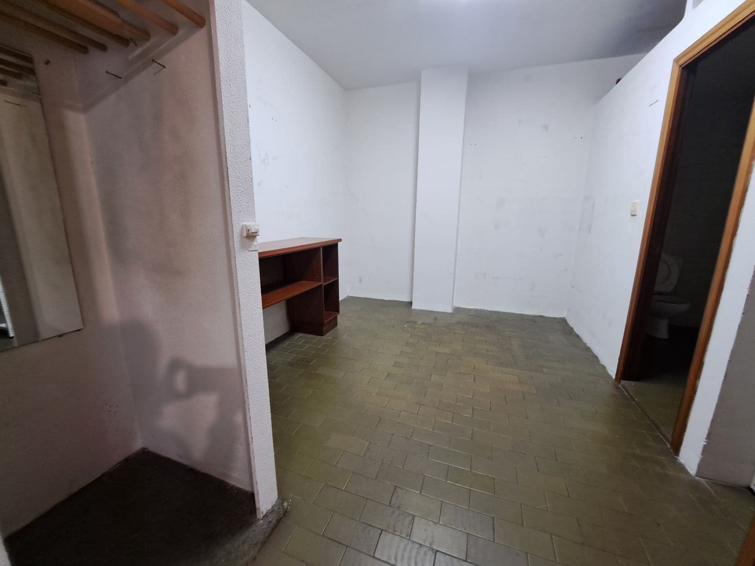 Azienda da affittare in Gijon - 425 € (Rif: 9030958)