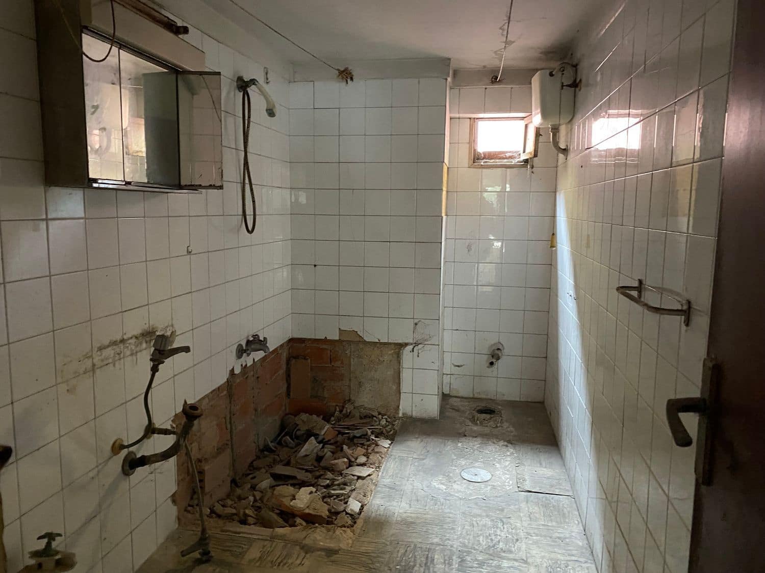 Ristorante/Bar da affittare in Gijon - 1.000 € (Rif: 9036292)