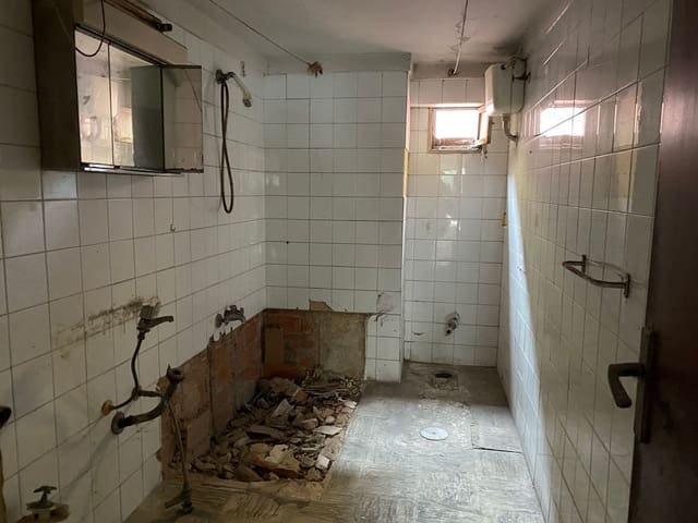 Bar/Restaurante en Centro Urbano, Gijón en alquiler - 1.000 € (Ref: 9036292)