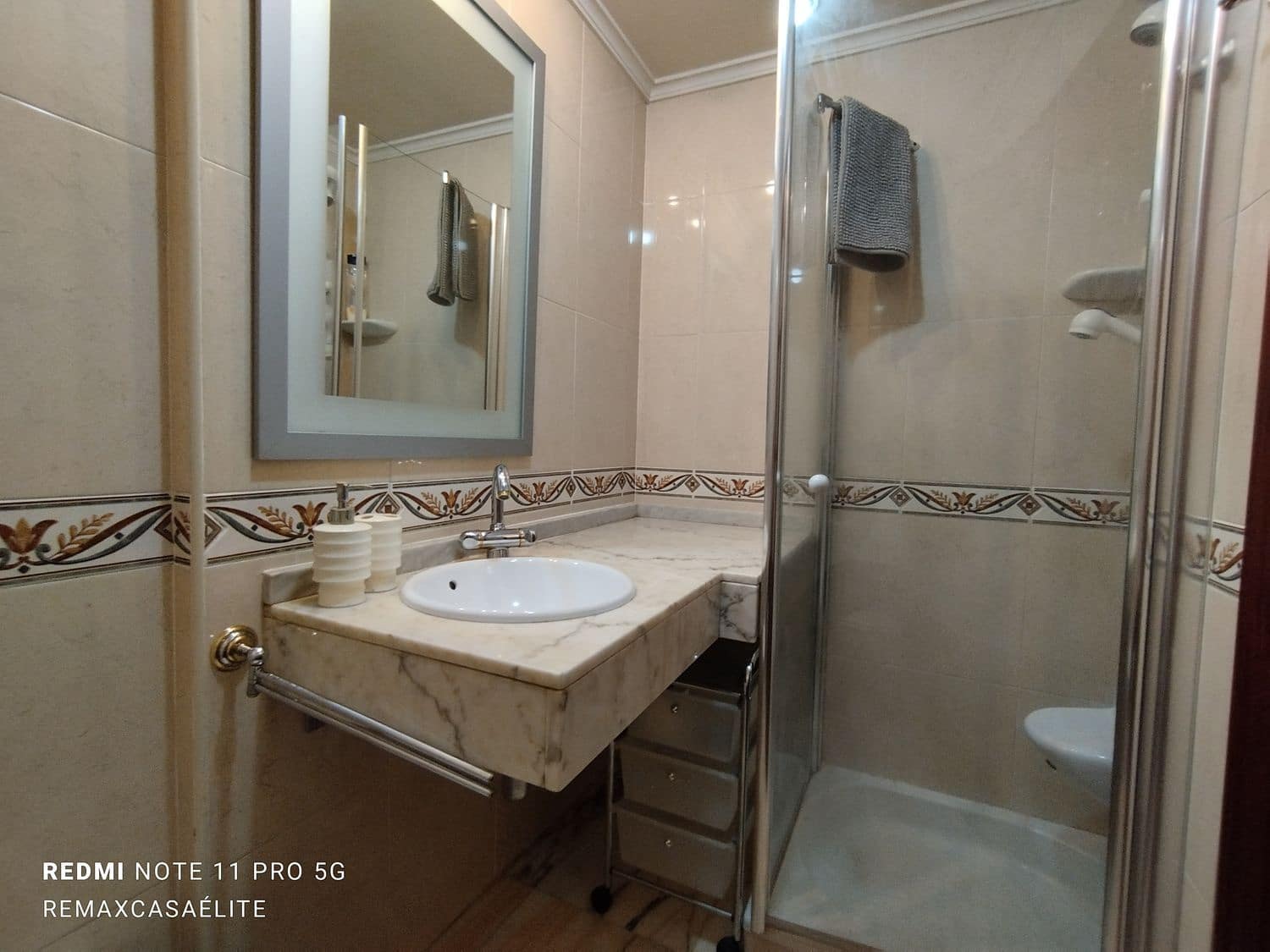 1 slaapkamer Appartement te huur in Oviedo met garage - € 700 (Ref: 9037806)