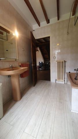 3 bedroom Finca/Country House for sale in Carreño with garage - € 287,000 (Ref: 9058780)