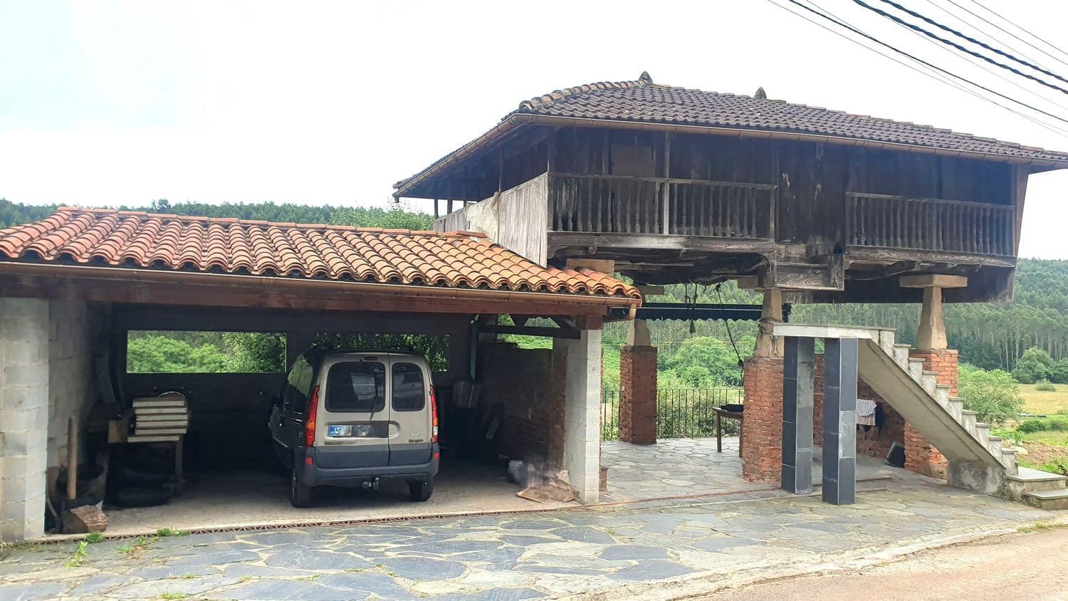 3 soveværelse Finca/Landehus til salg i Carreno med garage - € 287.000 (Ref: 9058780)