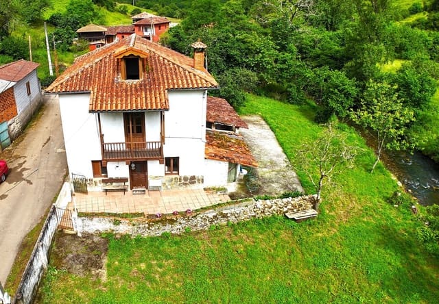3 bedroom Finca/Country House for sale in Grado with garage - € 130,000 (Ref: 9062069)