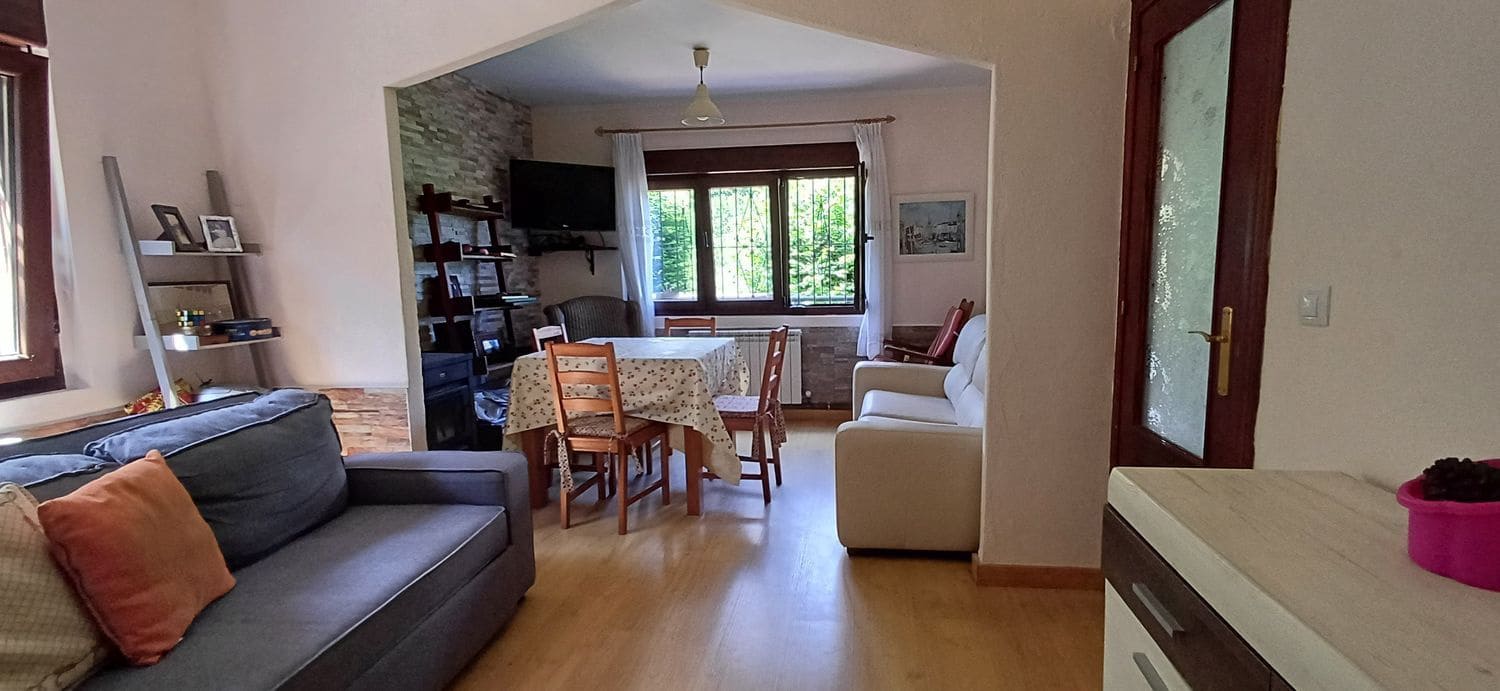 5 soverom Hus til salgs i Colunga med garasje - € 263 000 (Ref: 9074672)