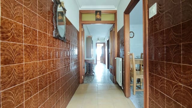 3 chambre Appartement à vendre à Aller avec garage - 49 500 € (Ref: 9075681)