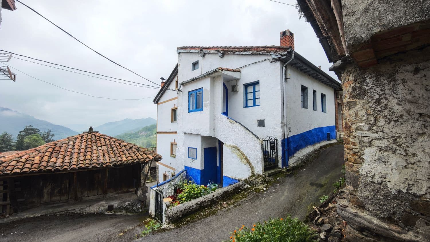 3 soveværelse Lejlighed til salg i Aller med garage - € 49.500 (Ref: 9075681)