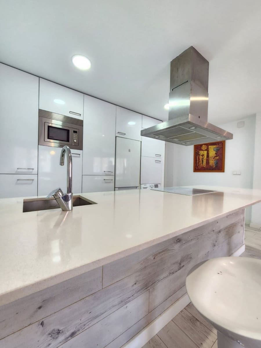 1 sovrum Lägenhet till salu i Gijon med garage - 75 000 € (Ref: 9084865)