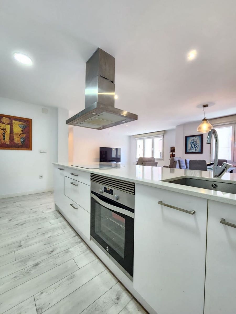 1 sovrum Lägenhet till salu i Gijon med garage - 75 000 € (Ref: 9084865)