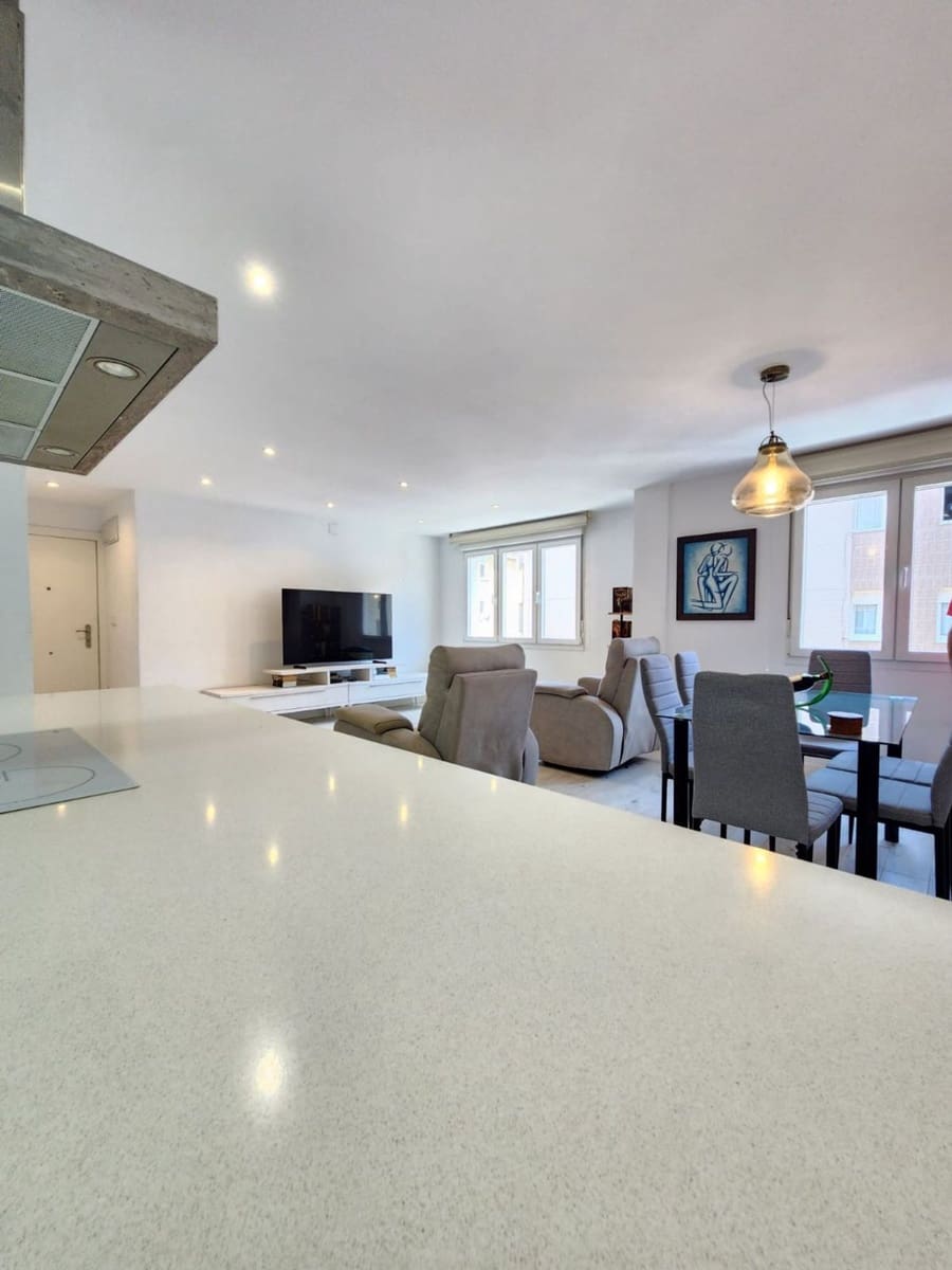 1 sovrum Lägenhet till salu i Gijon med garage - 75 000 € (Ref: 9084865)