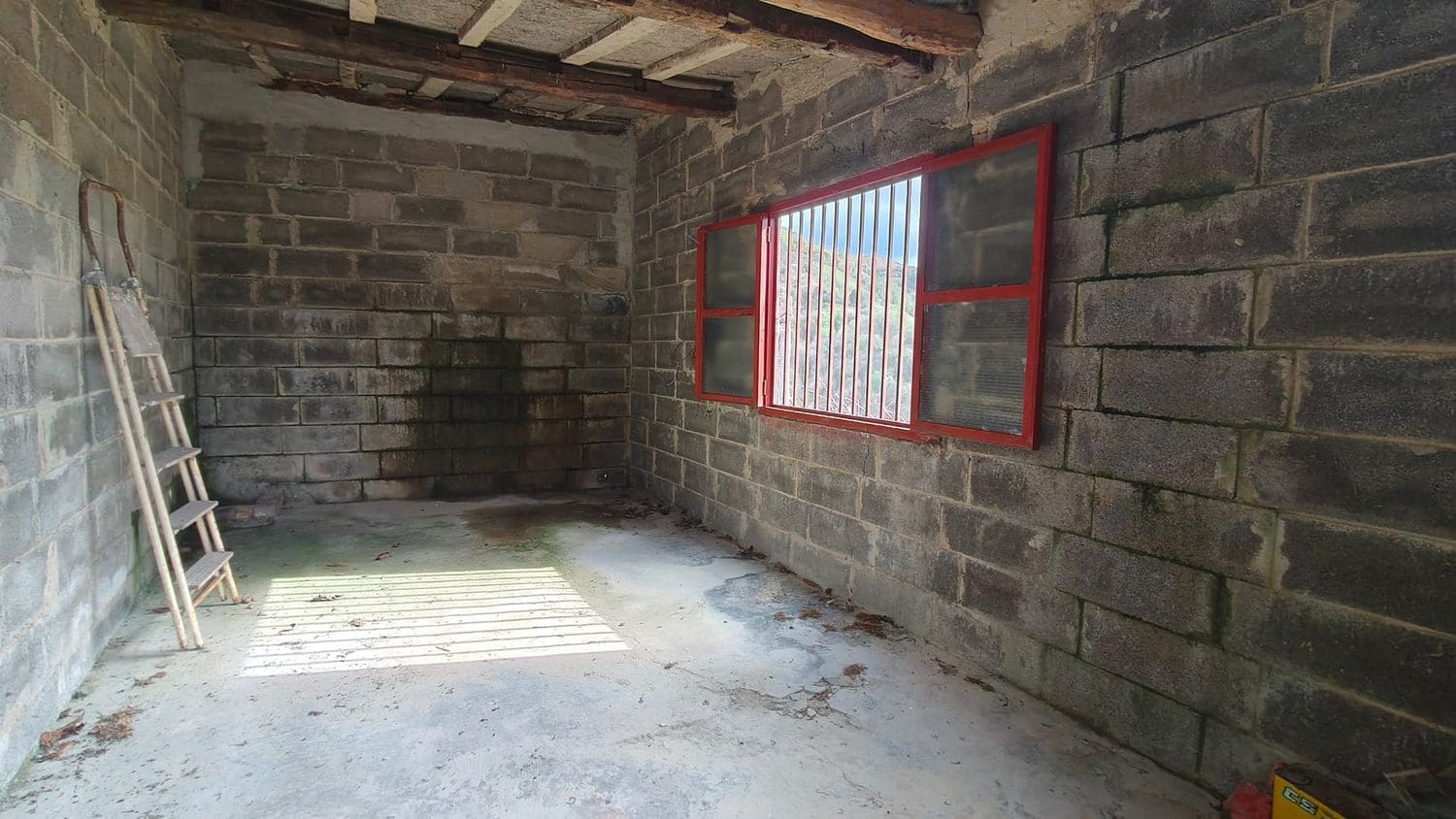 2 quarto Quinta/Casa Rural para venda em San Martin del Rey Aurelio com garagem - 90 000 € (Ref: 9088326)