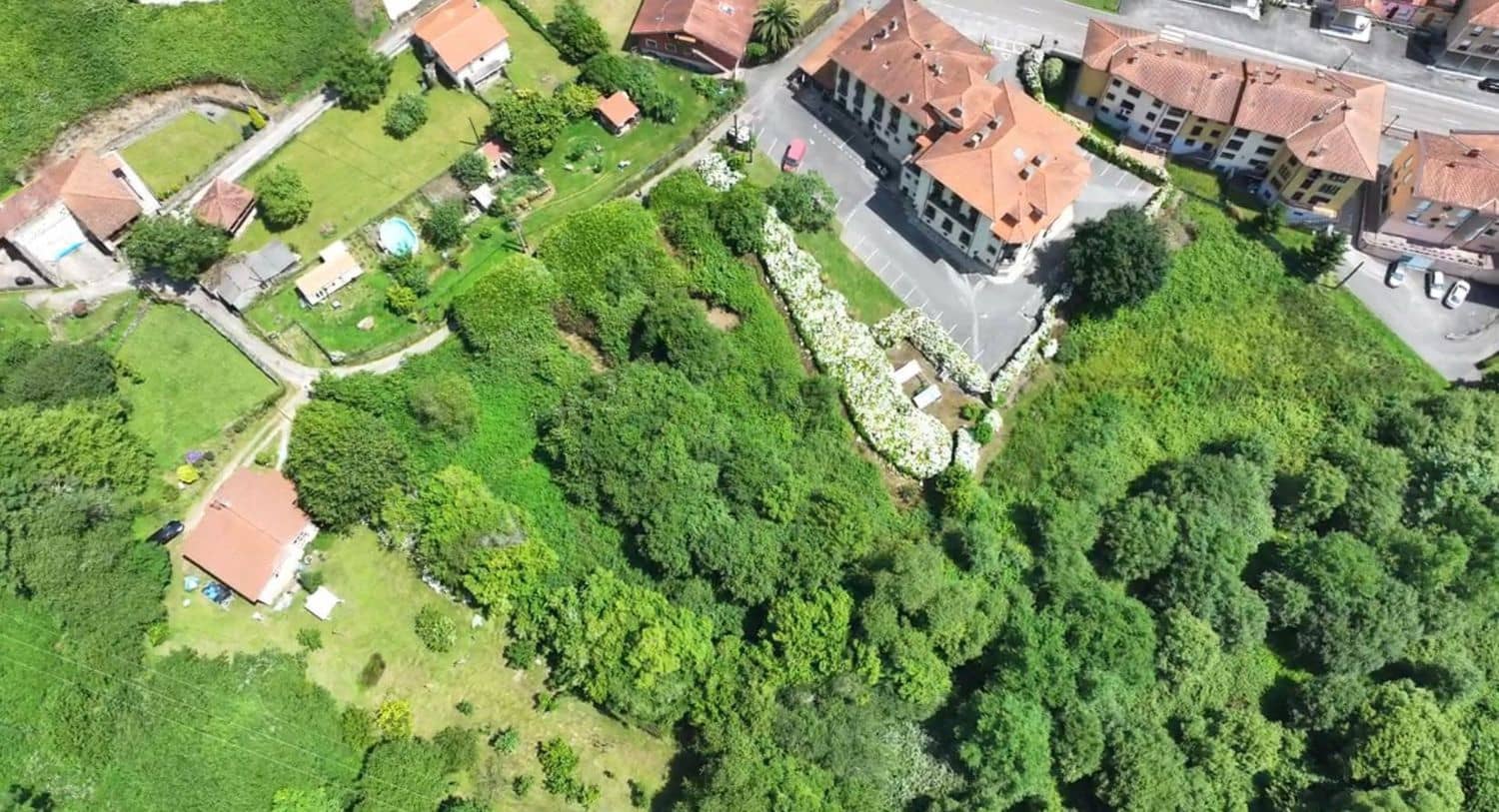 Ubebygd land til salgs i Cudillero - € 320 000 (Ref: 9095065)