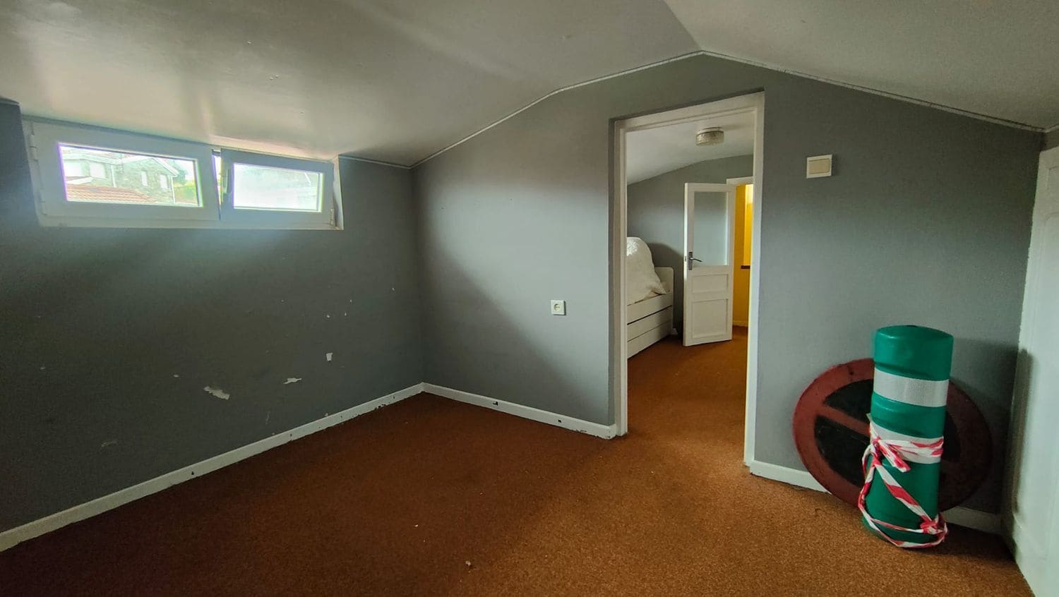 5 soveværelse Villa til salg i Carreno med swimmingpool garage - € 349.000 (Ref: 9100307)