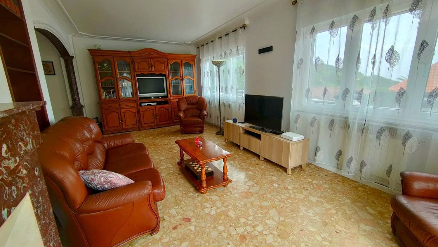 5 soveværelse Villa til salg i Carreno med swimmingpool garage - € 349.000 (Ref: 9100307)