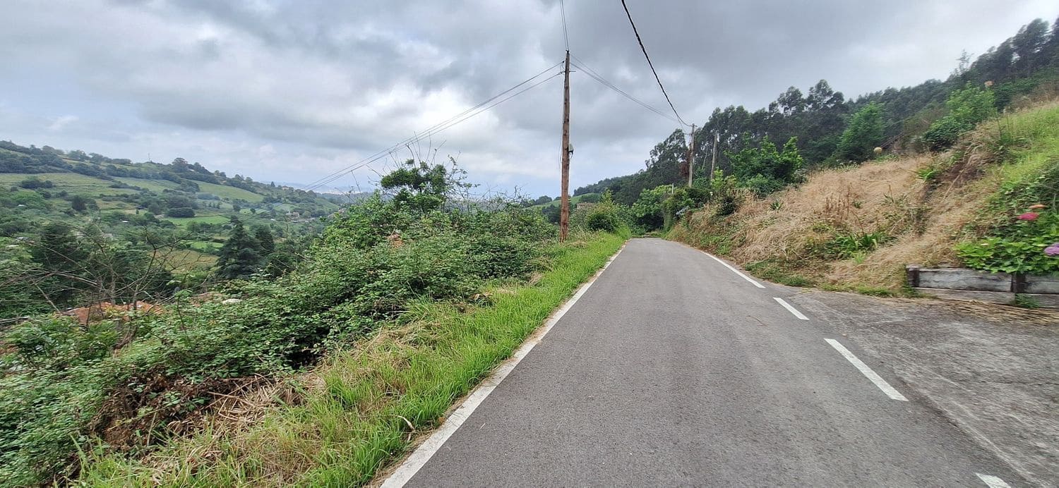 Grunde uden byggetilladelser til salg i Gijon - € 78.000 (Ref: 9102646)