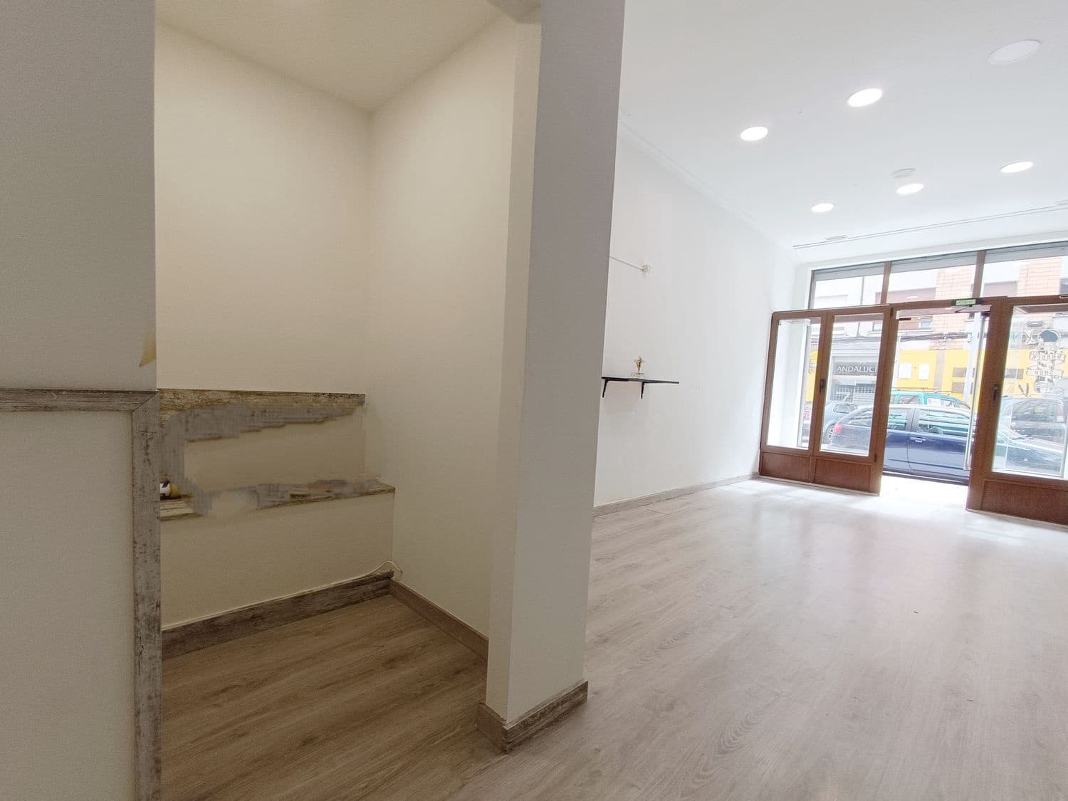 Erhverv til salg i Gijon - € 49.900 (Ref: 9102649)