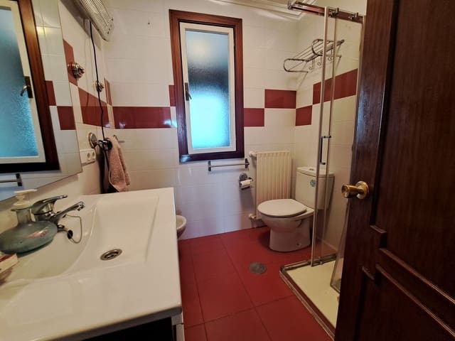 4 sypialnia Apartament na sprzedaż w Avilés z garażem - 260 000 € (Ref: 9104219)