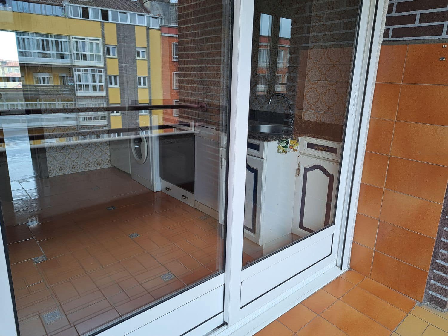 4 soveværelse Lejlighed til salg i Aviles med garage - € 260.000 (Ref: 9104219)