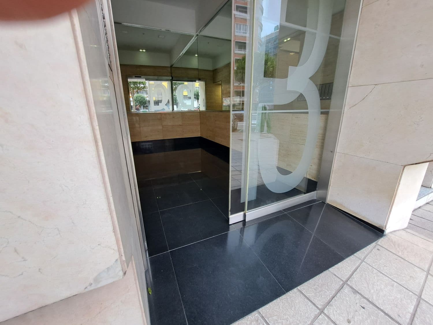 4 soveværelse Lejlighed til salg i Aviles med garage - € 260.000 (Ref: 9104219)