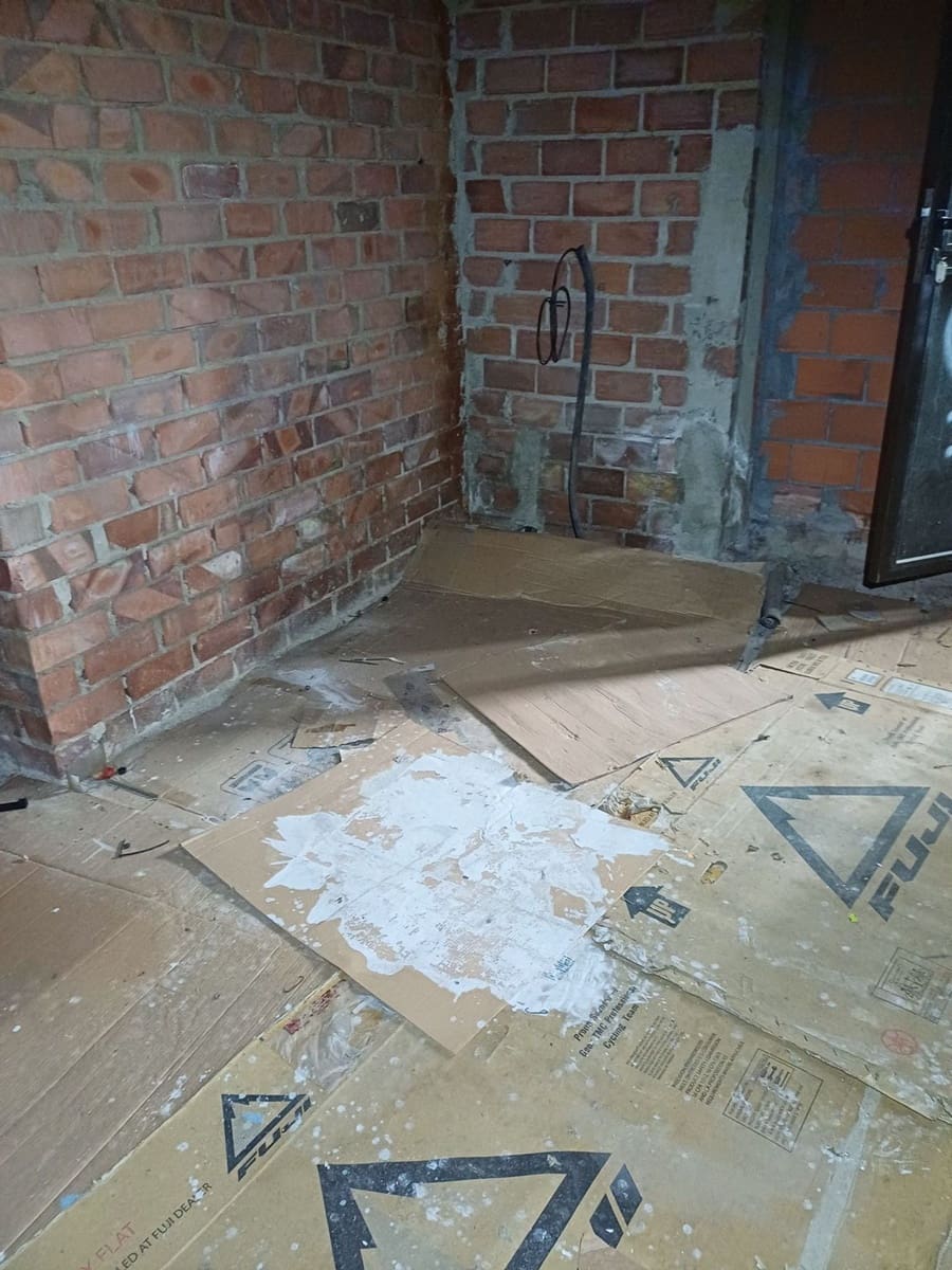 Virksomhed til salg i Llanera - € 49.900 (Ref: 9109910)