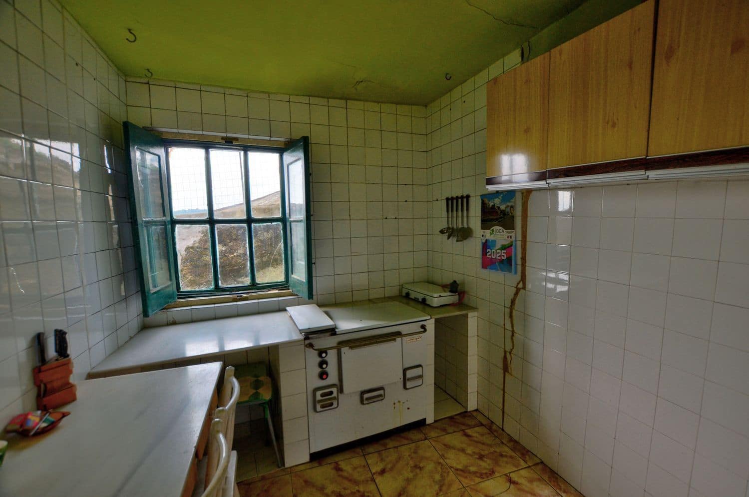 2 soveværelse Byhus til salg i Langreo med garage - € 38.000 (Ref: 9109914)