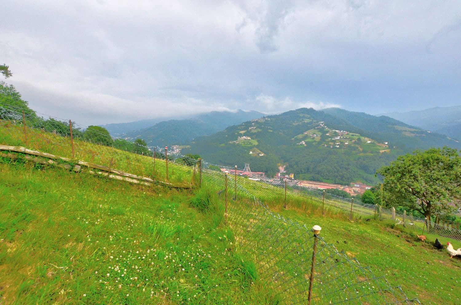 2 soveværelse Byhus til salg i Langreo med garage - € 38.000 (Ref: 9109914)