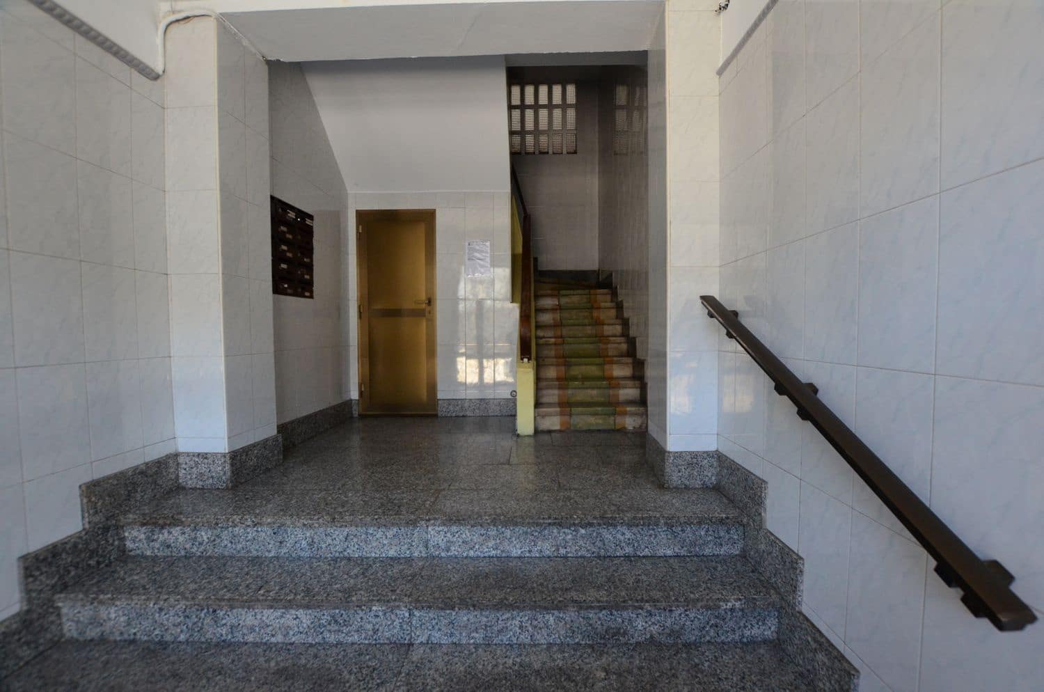 3 soveværelse Lejlighed til salg i Aviles med garage - € 89.000 (Ref: 9115699)