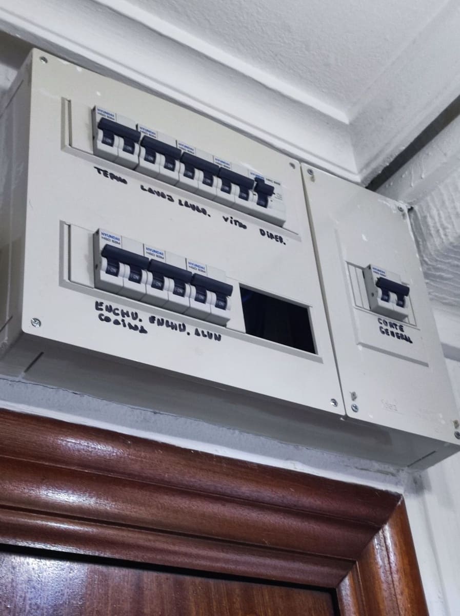 3 soveværelse Lejlighed til salg i Aviles med garage - € 89.000 (Ref: 9115699)