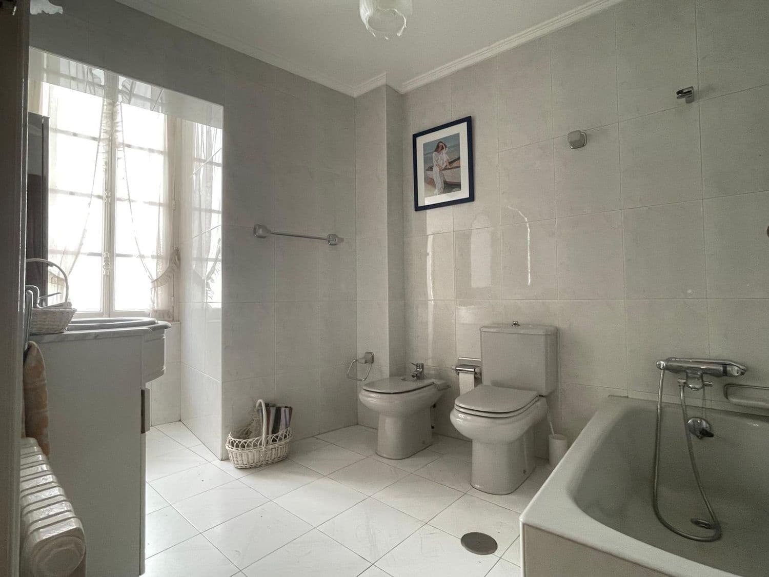 Hotel til salg i Luarca - € 330.000 (Ref: 9116587)