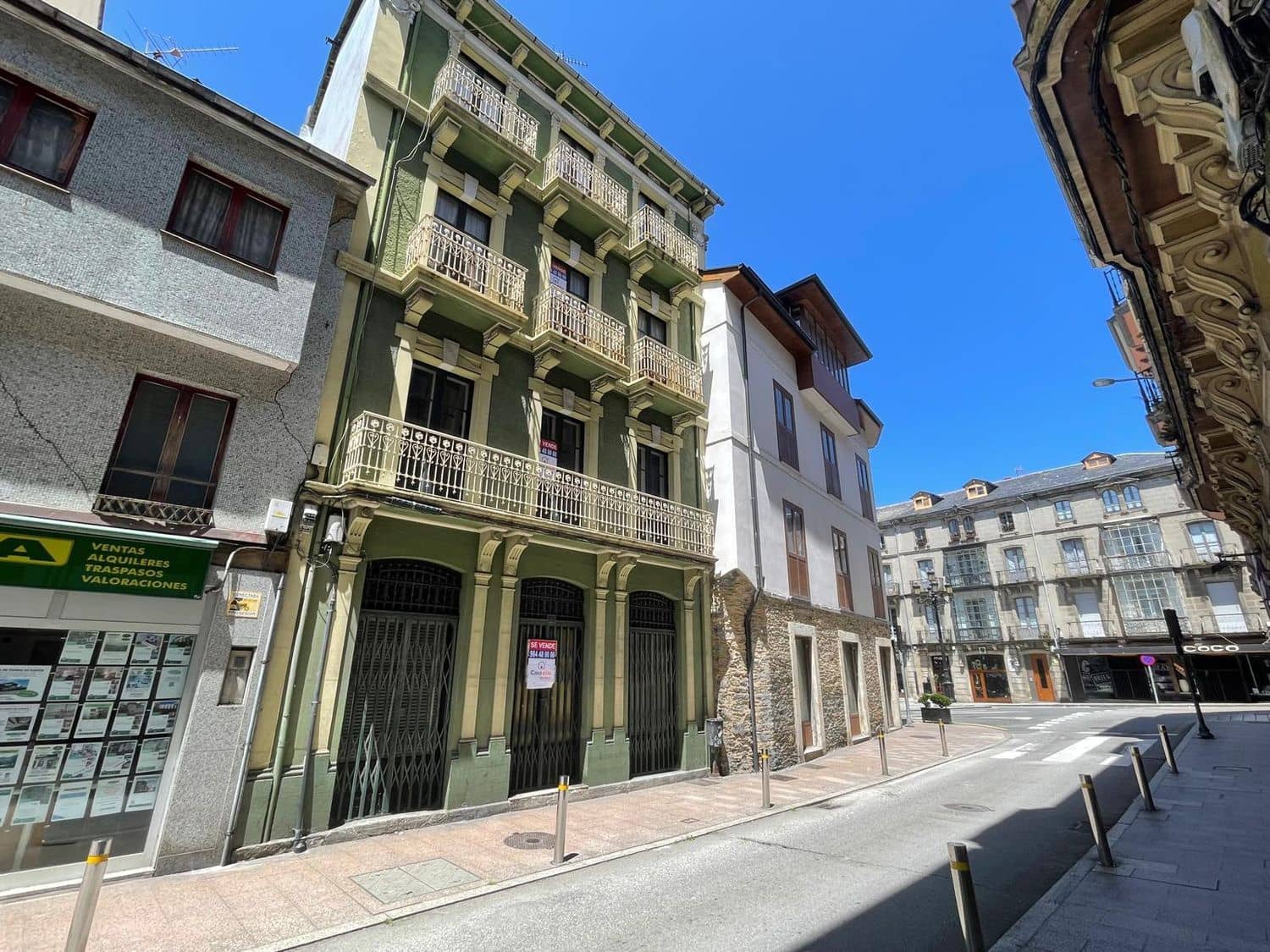 Hotel til salg i Luarca - € 330.000 (Ref: 9116587)