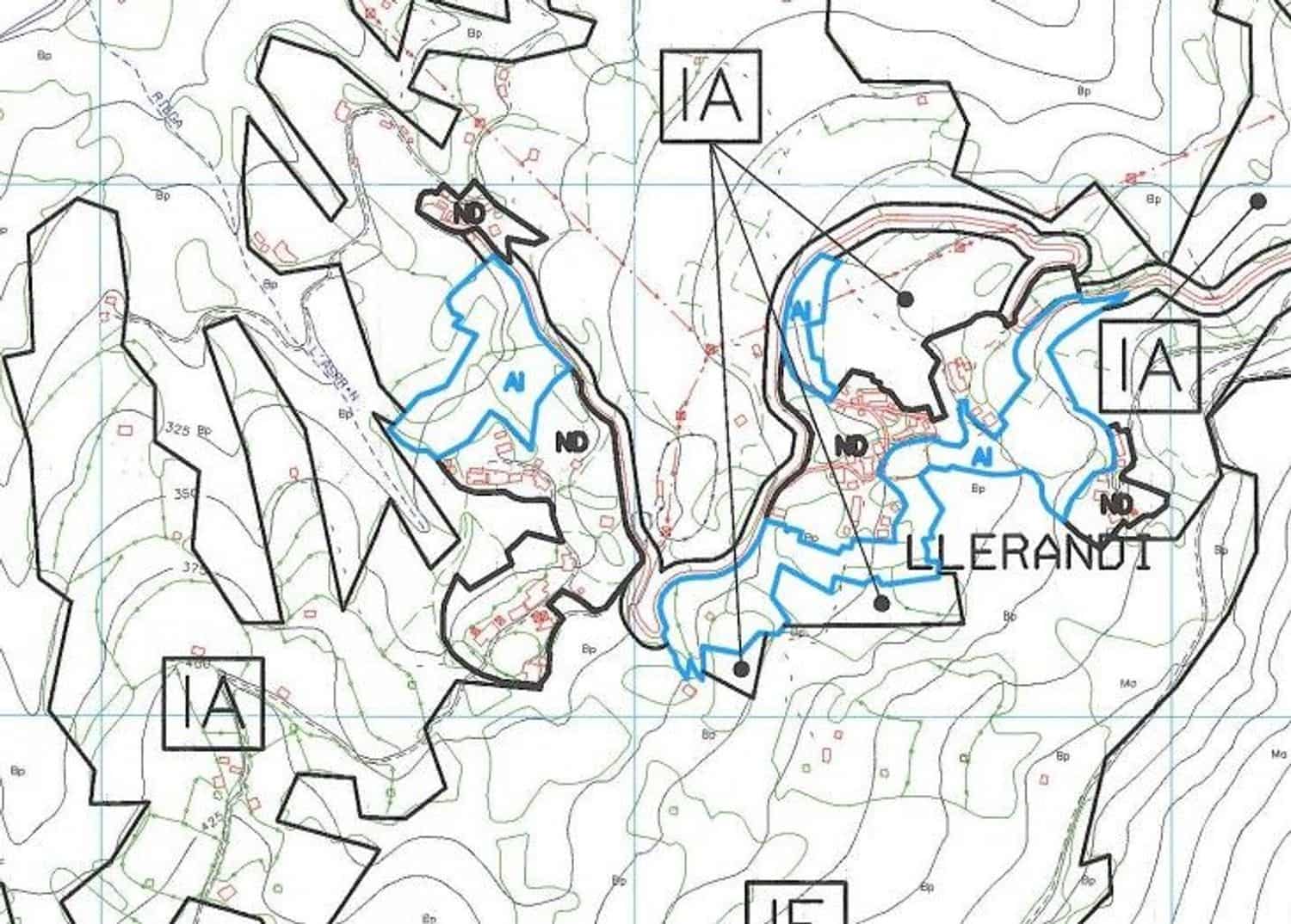 3 soveværelse Finca/Landehus til salg i Parres med garage - € 52.000 (Ref: 9118454)