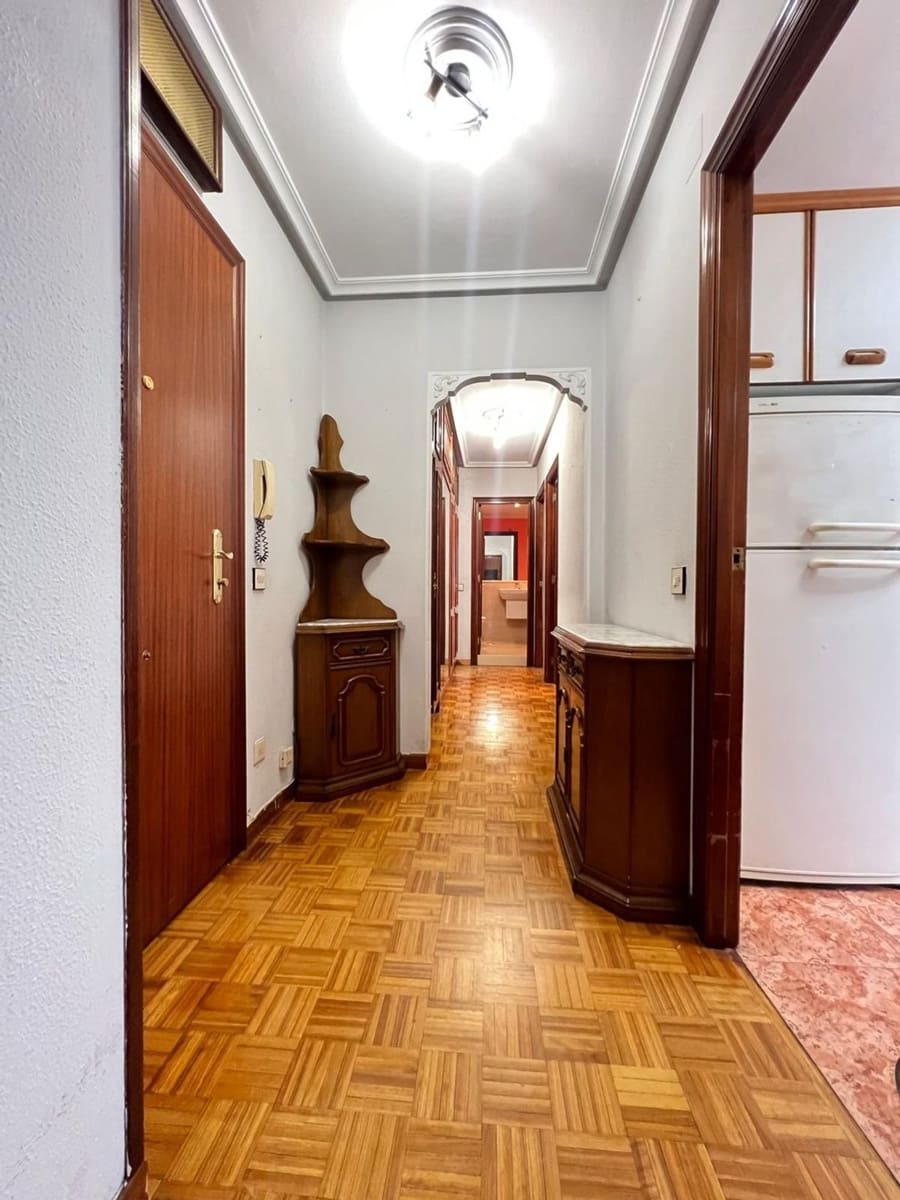 2 soveværelse Lejlighed til salg i Gijon med garage - € 159.600 (Ref: 9124560)