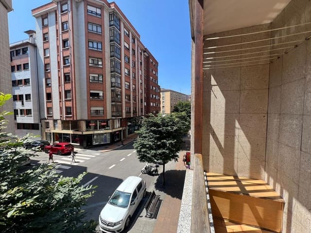 2 chambre Appartement à vendre à Centro Urbano, Gijón avec garage - 159 600 € (Ref: 9124560)