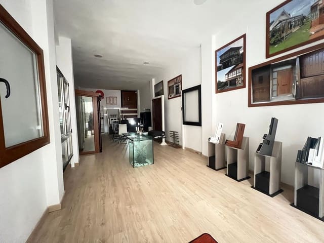 Erhverv til leje i Centro Urbano, Gijón - € 400 (Ref: 9126601)