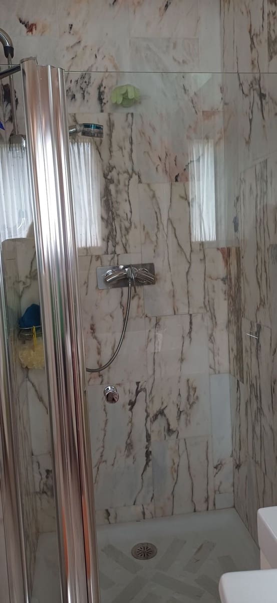 4 soveværelse Byhus til salg i San Martin del Rey Aurelio med garage - € 325.000 (Ref: 9129418)