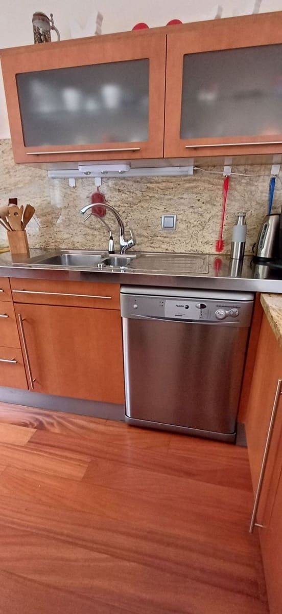 4 soveværelse Byhus til salg i San Martin del Rey Aurelio med garage - € 325.000 (Ref: 9129418)